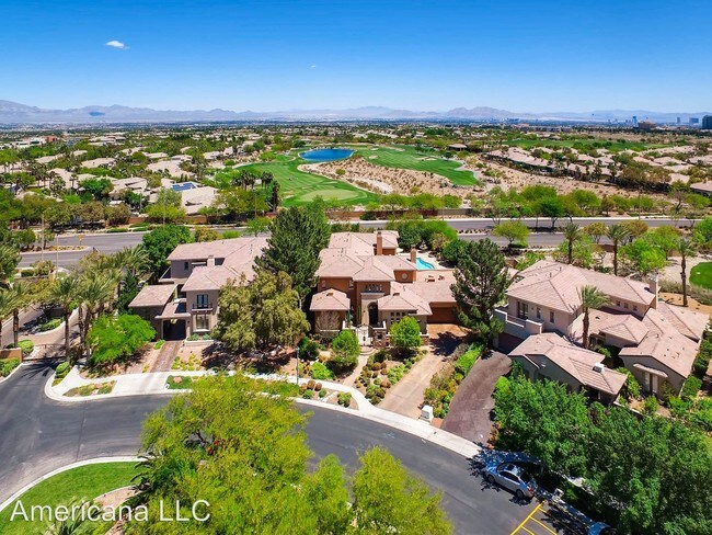 Building Photo - 400 N Royal Ascot Dr