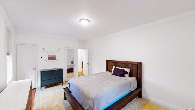 Foto del edificio - 110-31 73rd Rd