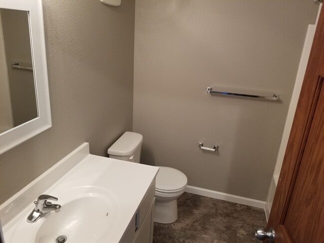 Interior Photo - The Overlook Apartments