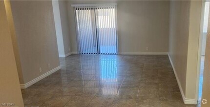 Building Photo - 3151 N Soaring Gulls Dr