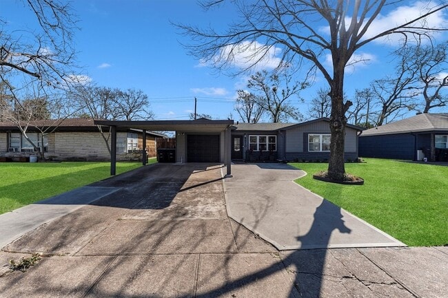 Building Photo - 4610 Ella Blvd