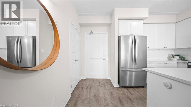 Building Photo - 610 Farmstead Dr