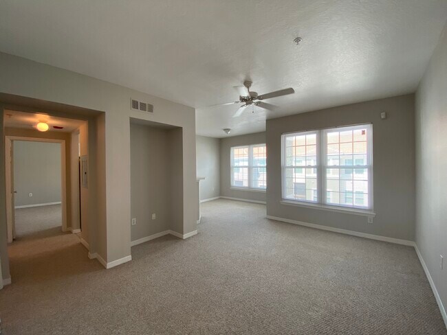 Building Photo - 23580 Walden Center Dr