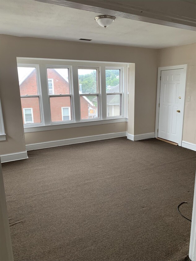 Foto principal - 516 S 5th St