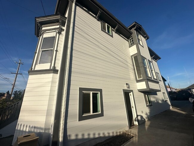 Foto del edificio - 3238 Adeline St