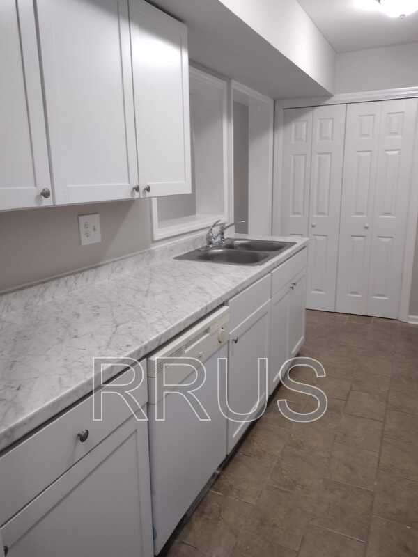 Building Photo - 275 Juliet Ln SW