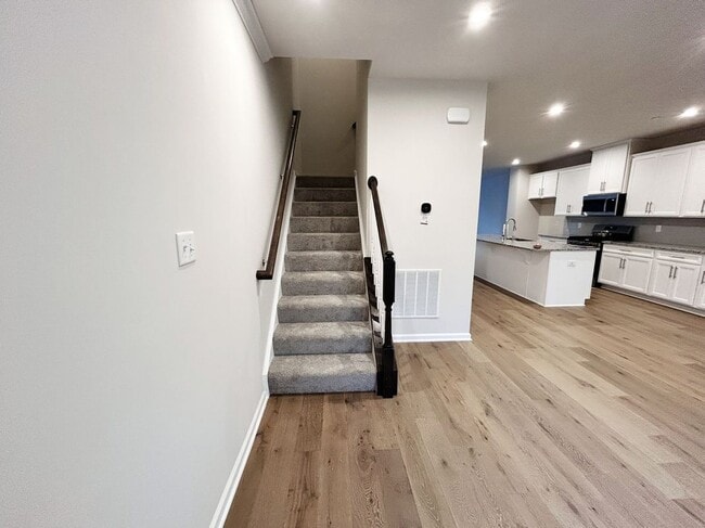 Foto del edificio - 119 Breckenridge Ct