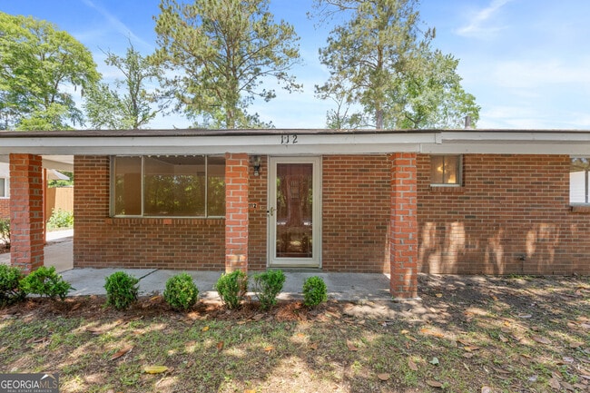 Building Photo - 112 Cedar Grove Rd