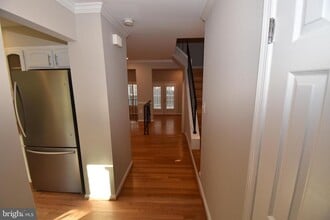 Building Photo - 1342 Chetworth Ct