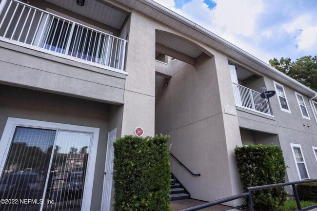 Building Photo - 2 bedroom in Jacksonville FL 32277