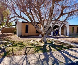 Building Photo - 2130 S 11th Ave