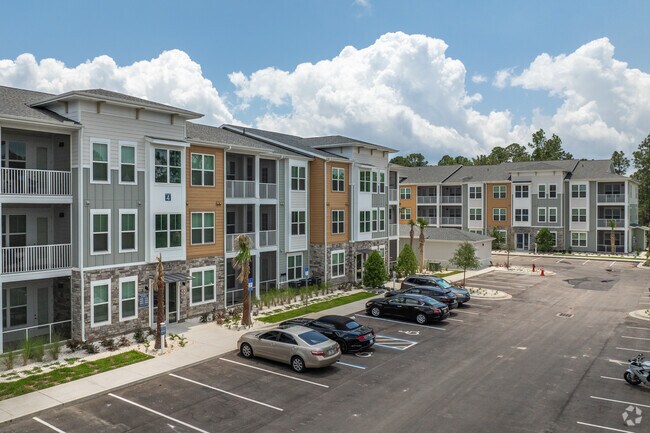 Comunidad - The Quinn Luxury Apartments