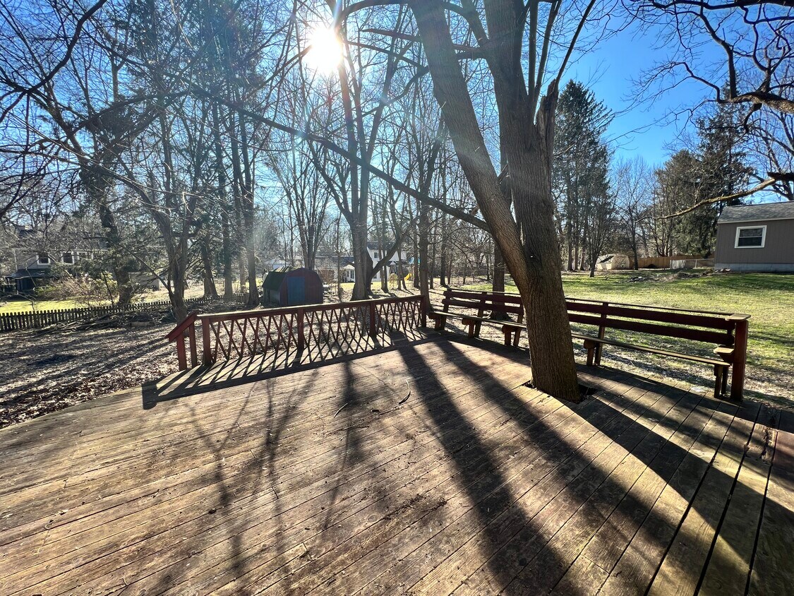 180 Beckwith Dr, Battle Creek, MI 49015 House Rental in Battle Creek