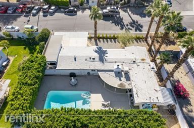 Primary Photo - 2 br, 2 bath Condo - 68734 H St