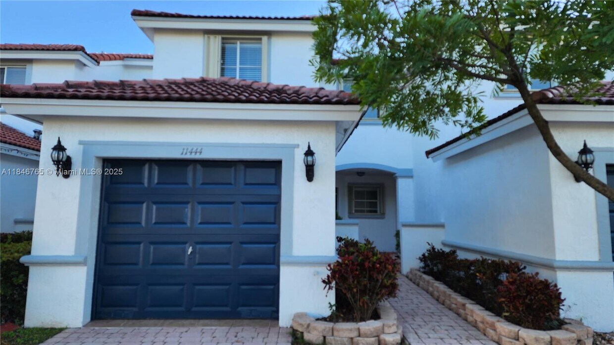 Foto principal - 11444 NW 48th Terrace