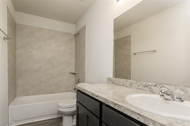 Building Photo - 302 Pronghorn Dr