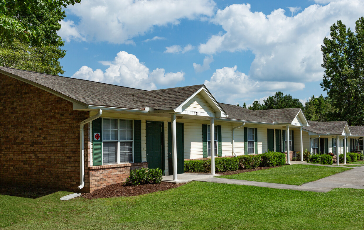 Building Photo - Camellia Garden Apartments