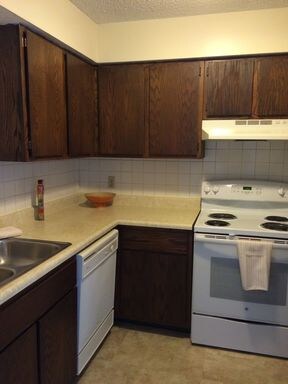 Fotografía del edificio - 1440 E Wellington Way