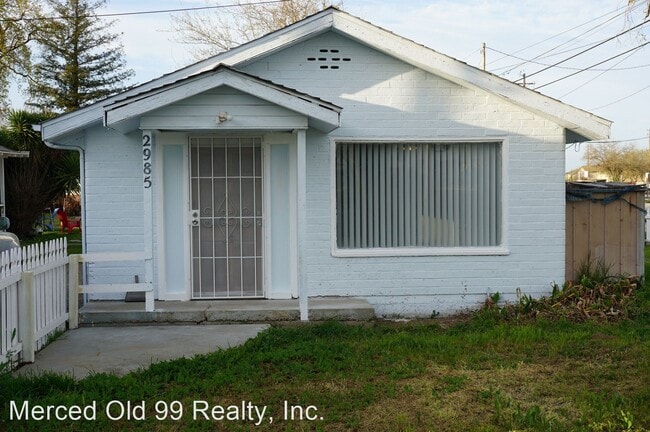 Building Photo - 2 br, 1 bath House - 2985 E Childs