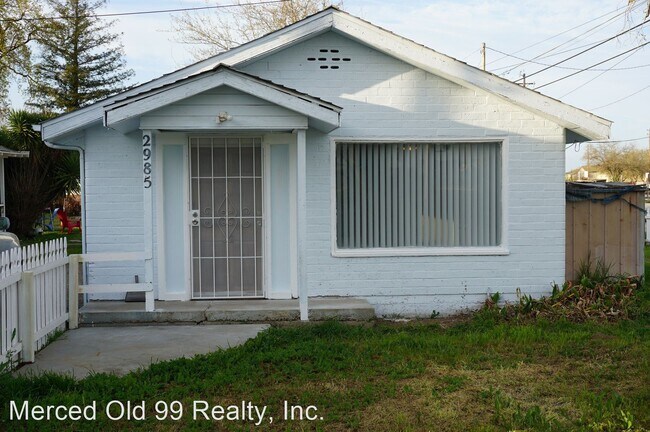 Foto del edificio - 2 br, 1 bath House - 2985 E Childs