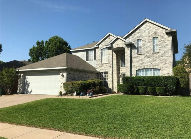 Building Photo - 5204 Alta Vista Ln