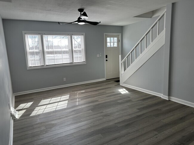 Foto del edificio - 111 Henderson St