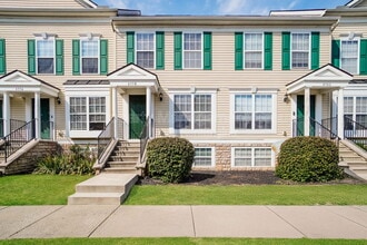Building Photo - 6558 Nottinghill Trail Dr