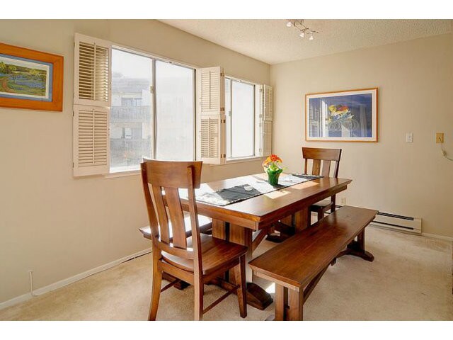 Foto del edificio - 150 W Edith Ave