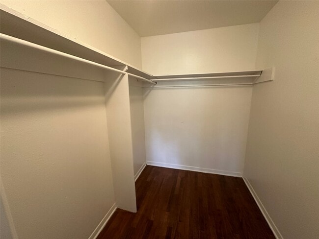 Building Photo - 4921 Crawford St