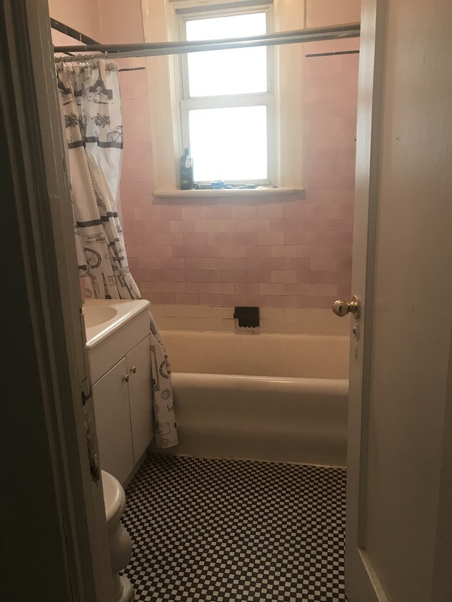 357 Wainwright St, Newark, NJ 07112 Apartments in Newark, NJ