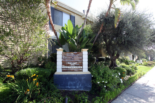 Building Photo - The Foothills at Eaton Canyon