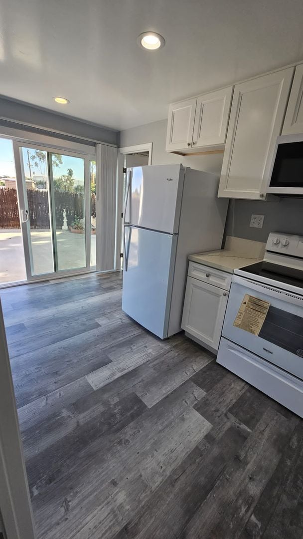 Building Photo - 5073-5075 Leo St. San Diego, CA 92115