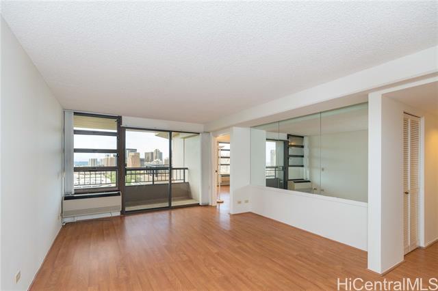 Building Photo - 512 Iolani Ave