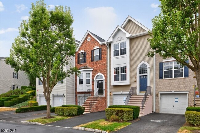 Foto del edificio - 535 Coventry Dr