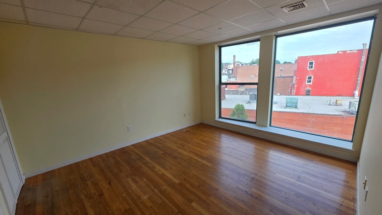 Photo - 16 Franklin St (Norwich, CT)