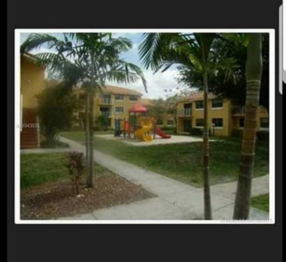 Primary Photo - 14900 SW 88th St