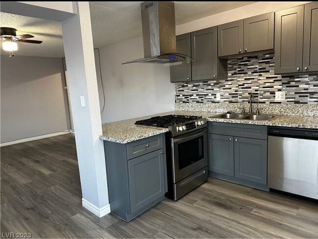 Foto del edificio - 3915 Cll Tereon