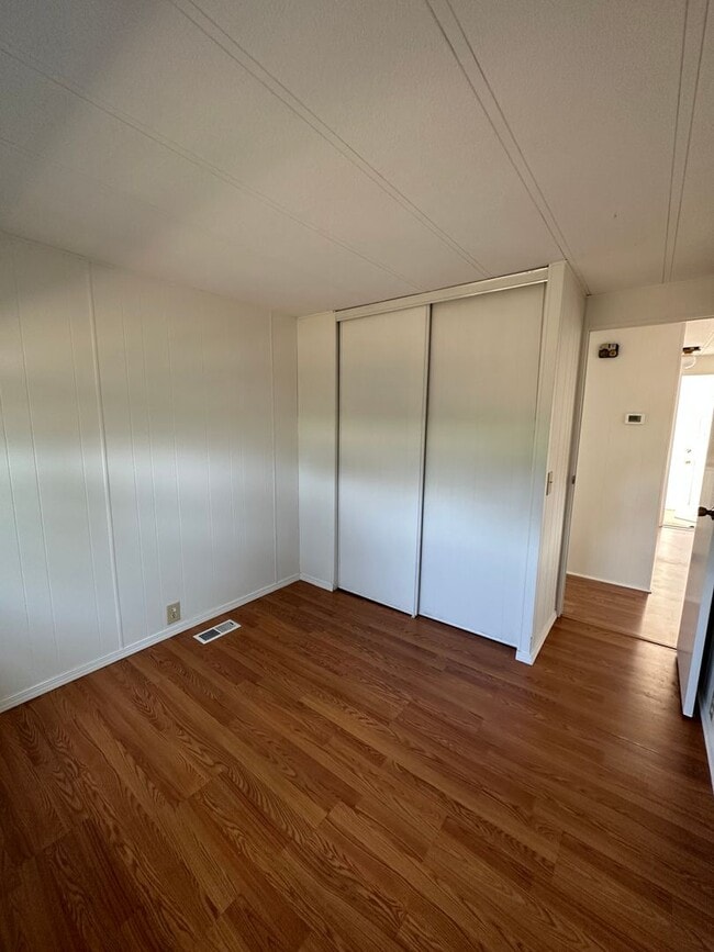 Building Photo - Cute 2-Bedroom & 2-Bathroom Single Family Home for Rent!