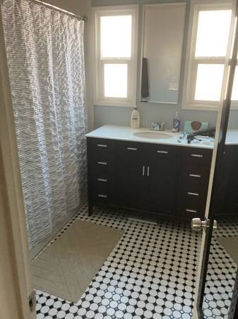 bathroom - 3336 Cardiff Ave