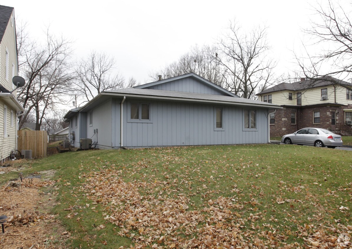 Building Photo - 3322 Kingman Blvd