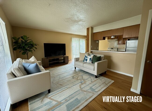 Foto del edificio - 1302 Covey Ln