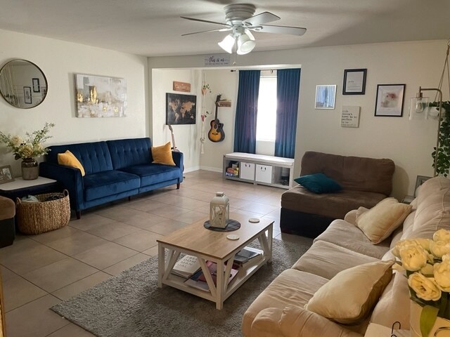 Foto del edificio - 7820 40th Avenue Dr W