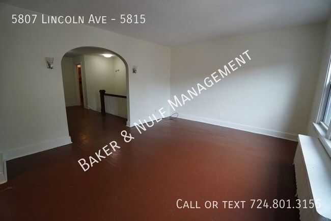 Building Photo - 5807 Lincoln Ave