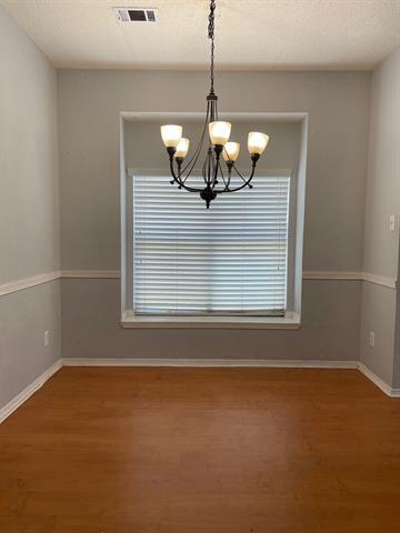 Foto del edificio - 18847 Park Grove Ln