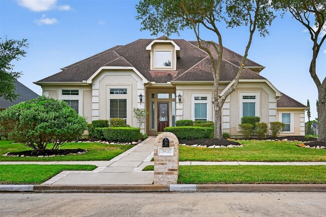 Building Photo - 1902 Sparrows Ridge