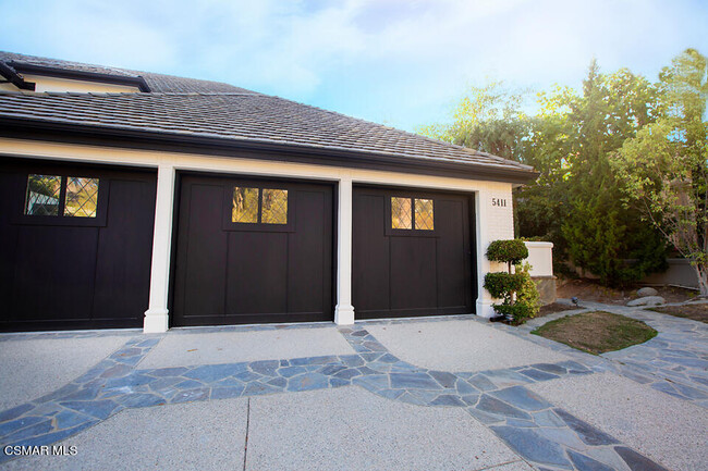 Foto del edificio - 5411 Newcastle Ln