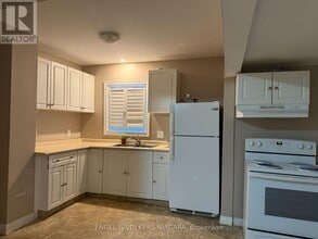 Building Photo - 5006 Willmott St