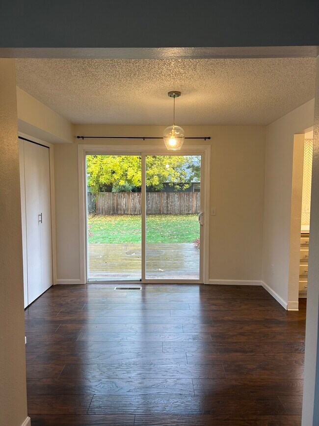 Foto del edificio - 5339 Baxter Ct SE