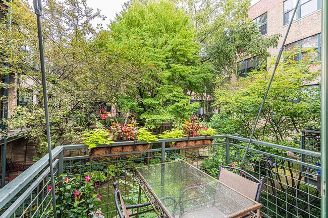 Foto del edificio - 601 Linden Pl