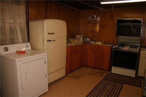 Primary Photo - 840 Green St